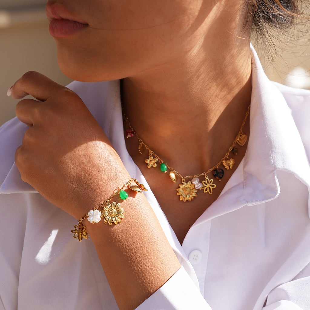 Flora Tale Necklace