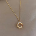 Minimalistic Girlie pendant