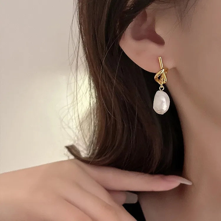 Knotty Pearl Drops