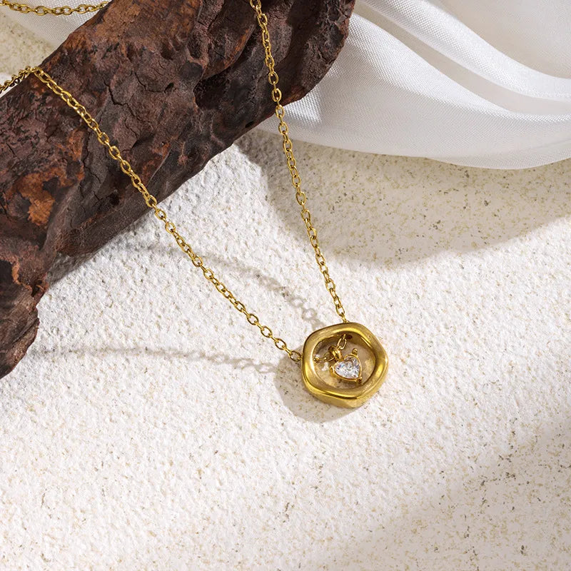 Yasmin pendant