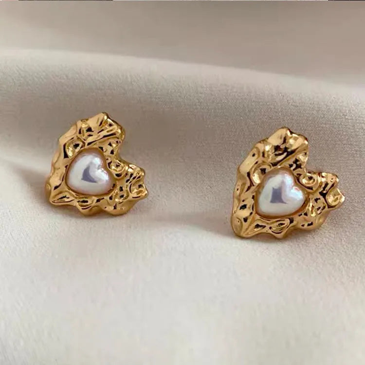 Dual-Tone Heart Studs