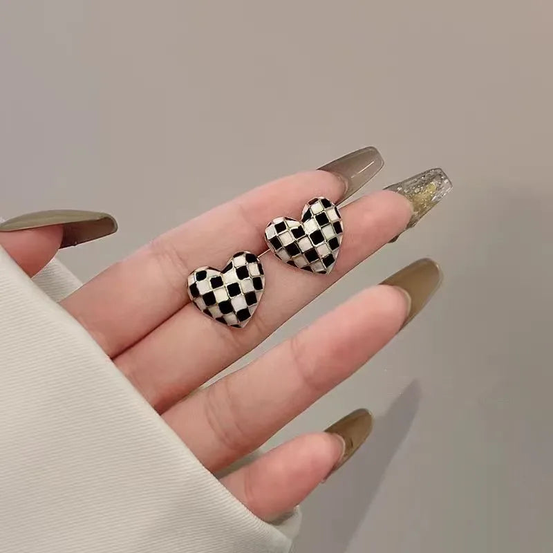 Checkmate Studs